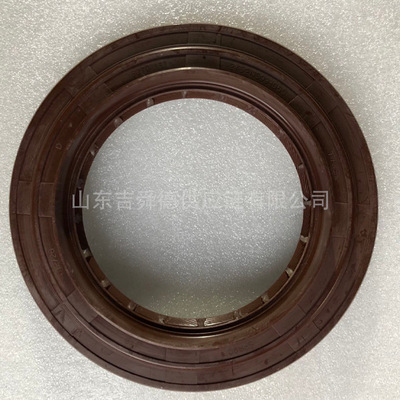 宇通客车公交校车3104-01626 3104-01799 原厂轮毂油封