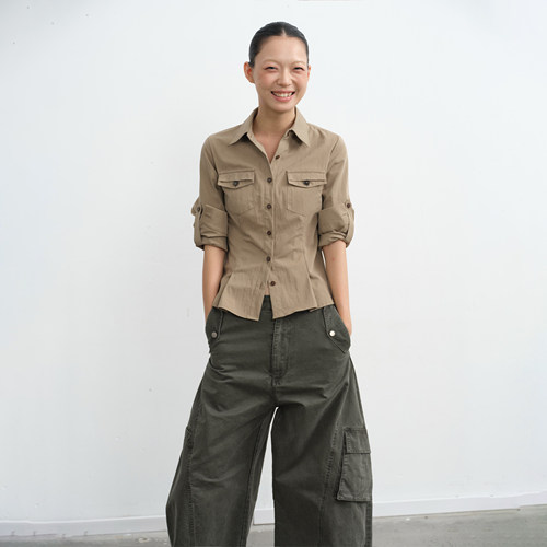 复古工装风卡其色收腰衬衫