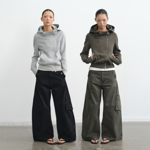 LIBERTY 卫衣女双头拉链外套秋新款 25AW 短款 立体剪裁修身 LINY