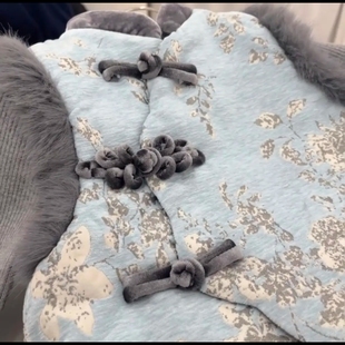 女童新中式套装冬季2025新款国风马甲加厚夹棉加绒上衣亮片裙子