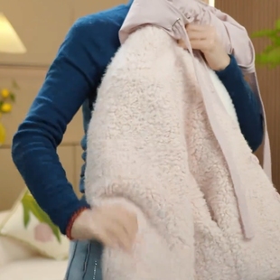 女童冬季新款加绒加厚保暖棉服毛毛衣休闲新款连帽外套