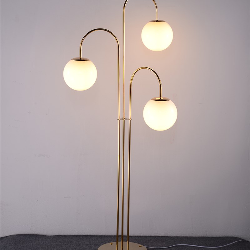 婚庆婚礼道具时光路引灯冰条铁艺金色舞台布置水晶圆球布置装饰