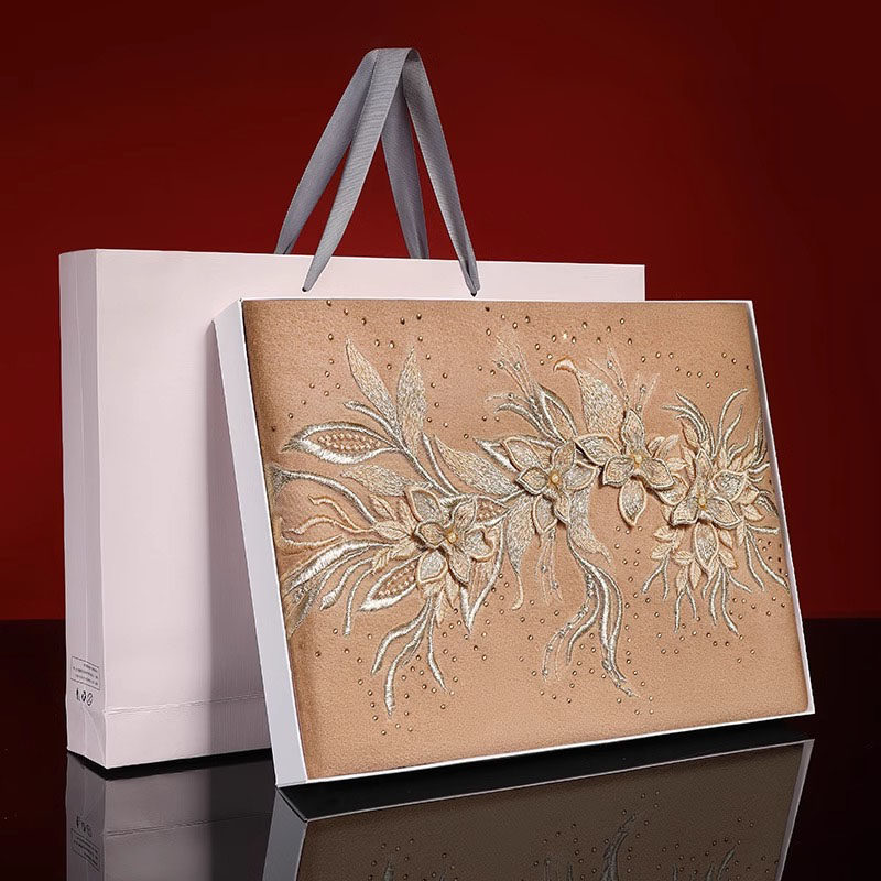 高档纯羊毛围巾女款2025新款秋季百搭加厚保暖围脖加大披肩礼盒装