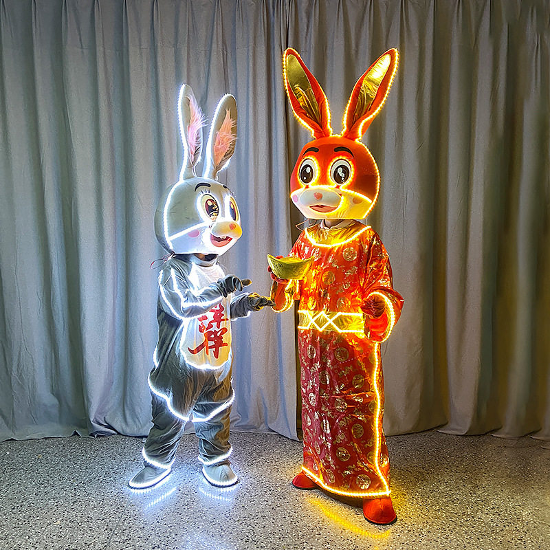 兔年吉祥人偶服装财神爷公仔成人