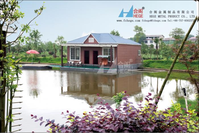 合阁新型轻钢别墅建筑