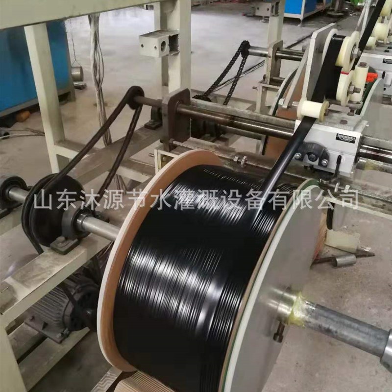 滴灌带2000米大棚蔬菜膜下滴灌管育苗自动喷水带雾化管滴水浇水管