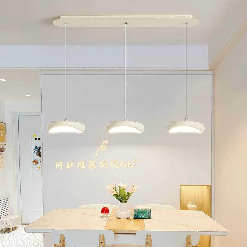 餐厅吊灯简约现代2024新款奶油风长条三头餐桌吧台灯广东中山灯具,鲜花速递/花卉仿真/绿植园艺,割草机/草坪机,淘宝优惠券,粉丝福利购,淘宝优惠卷