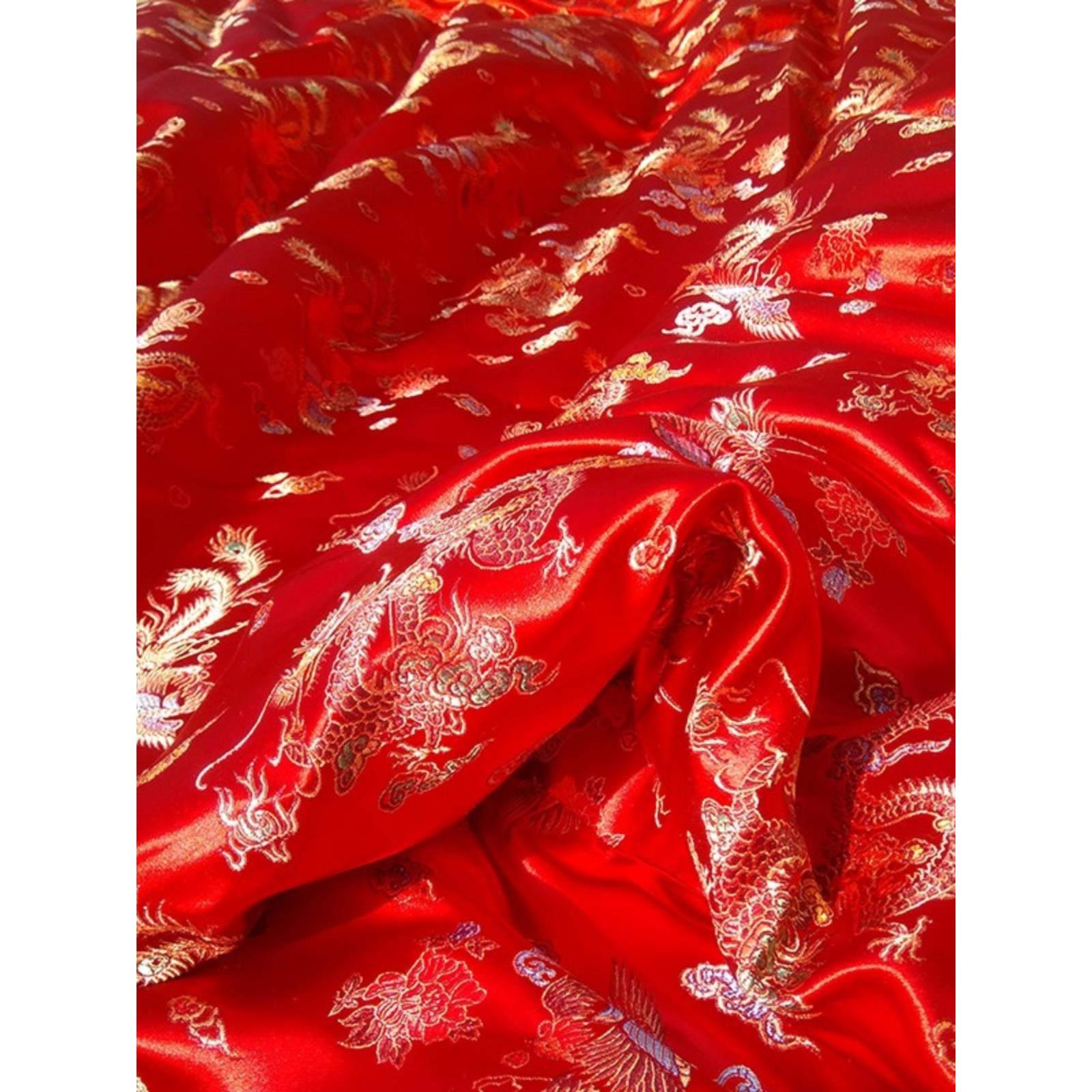 梅花蝴蝶布料180宽幅diy丝绸绸缎汉服面料红色花真丝织锦缎子被面