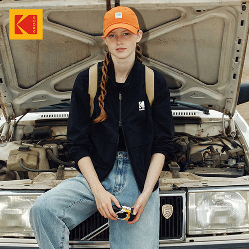 【低至六折】KODAK柯达春夏男女通用轻潮户外外套logo韩风夹克 - 封面