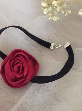 短款项链女潮ins网红个性花朵锁骨链酒红色玫瑰花颈链百搭chocker