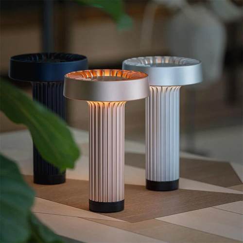 中山工厂极简中山工厂直销台灯 便携式充电小台灯卧室客床头厅氛