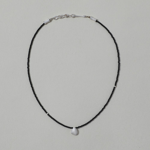 OLIO E ACETO蓝砂石纯银贝壳项链