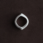 OLIO 纯银黑玛瑙尖顶宽戒指 ACETO油醋汁