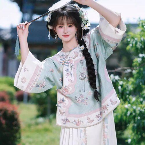 甄选店铺品质在线新中式汉服
