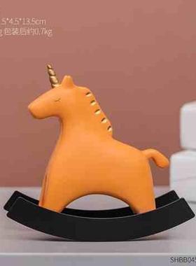 居家轻奢布置儿童生日少女心网红桌面书桌女孩木马房间卧室摆件