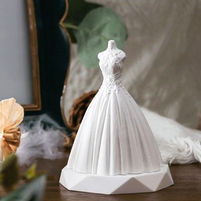 2021New Figurines For Interior Romantic Gift For Women
