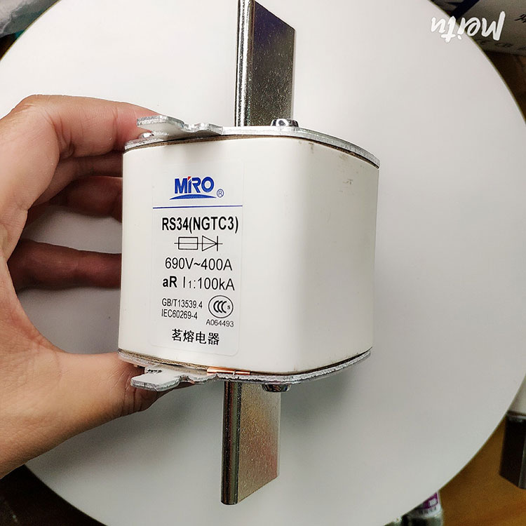 MRO茗熔速熔断器RS3 NGTC保险丝保险4管4030A450A480A6380A00快A