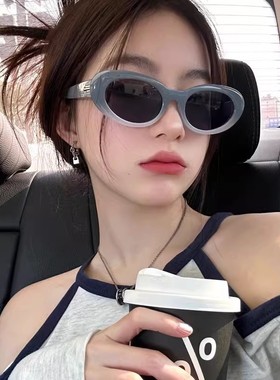 夏季新款LE时尚墨镜小框 男女复古简约太阳眼镜in风
