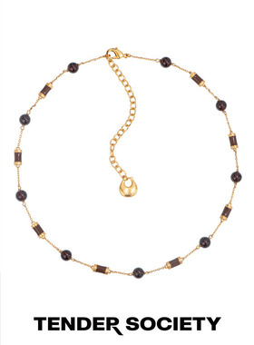 马鞍扣八字纹珐琅石榴石串珠项链