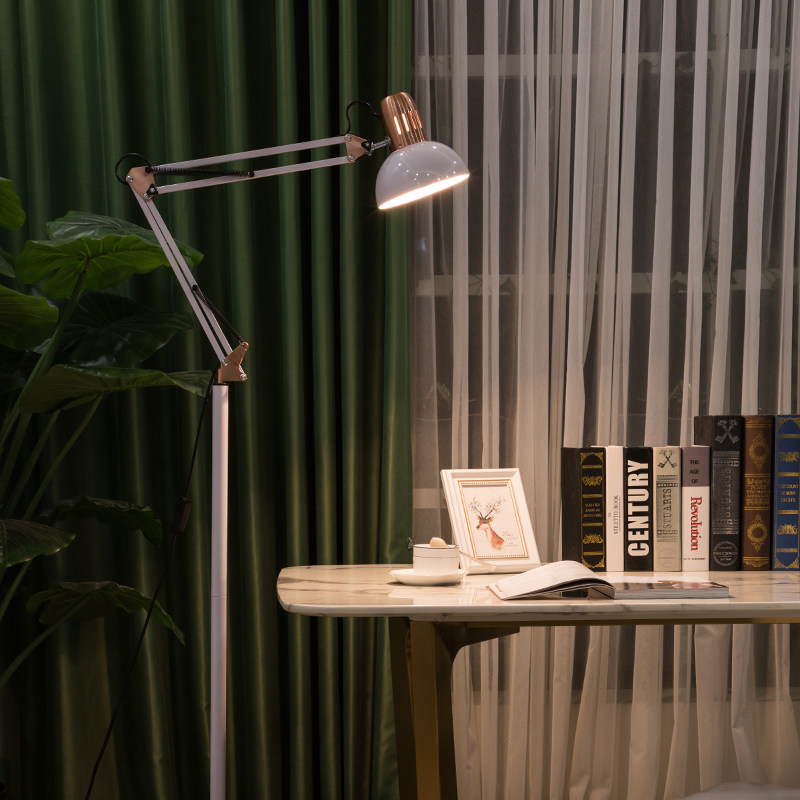 美式长臂折叠钢琴落地灯客厅阅读护眼光源轻奢立式LED卧室灯插电