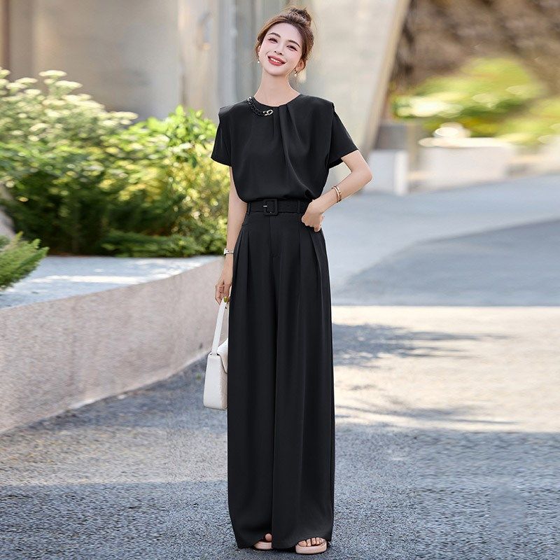 流行穿搭一整套装女2024夏季新款设计感时髦职业气质阔腿裤两件套