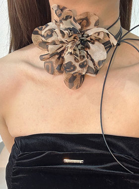 法式优雅多色豹纹花朵蜡绳项链 时尚复古手工布艺花纹颈炼女