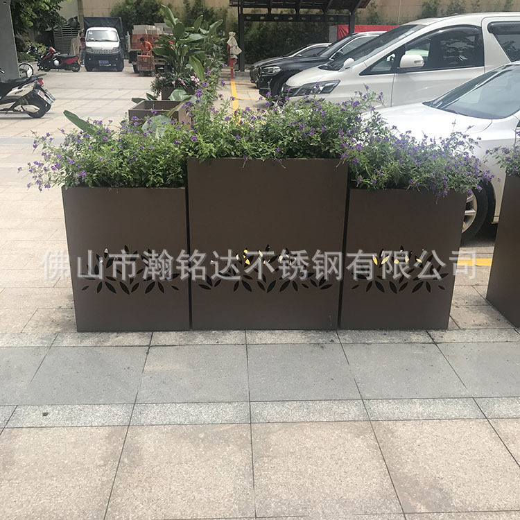 烤漆户外钢艺花盆金属电镀大花器酒店别墅庭院花箱组合不锈钢