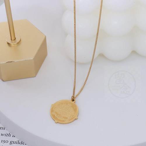 。Fashionable personality exquisite simplicity titanium stee