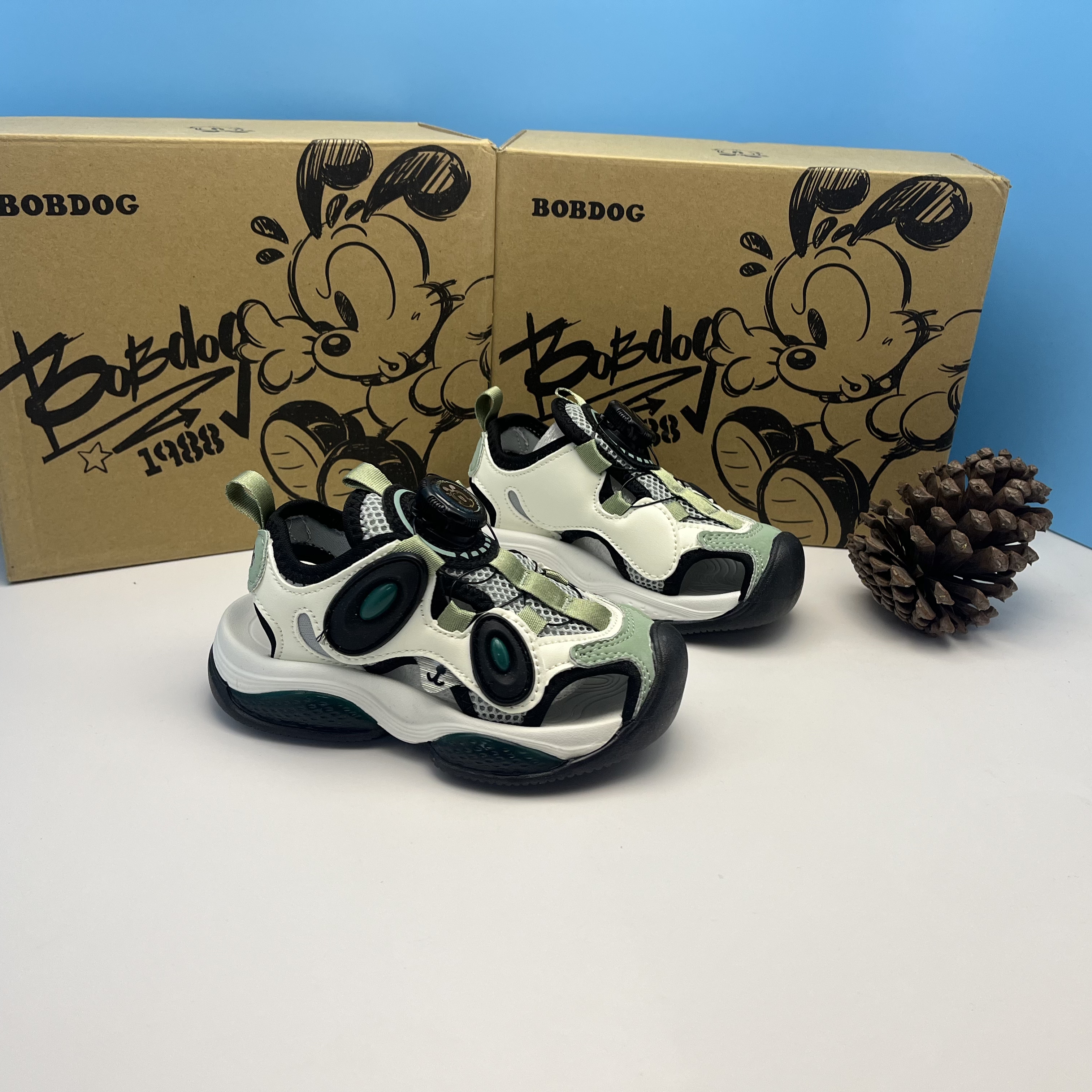 商场款儿童凉鞋巴布家春夏新款男孩包头凉鞋女童透气网面沙滩鞋