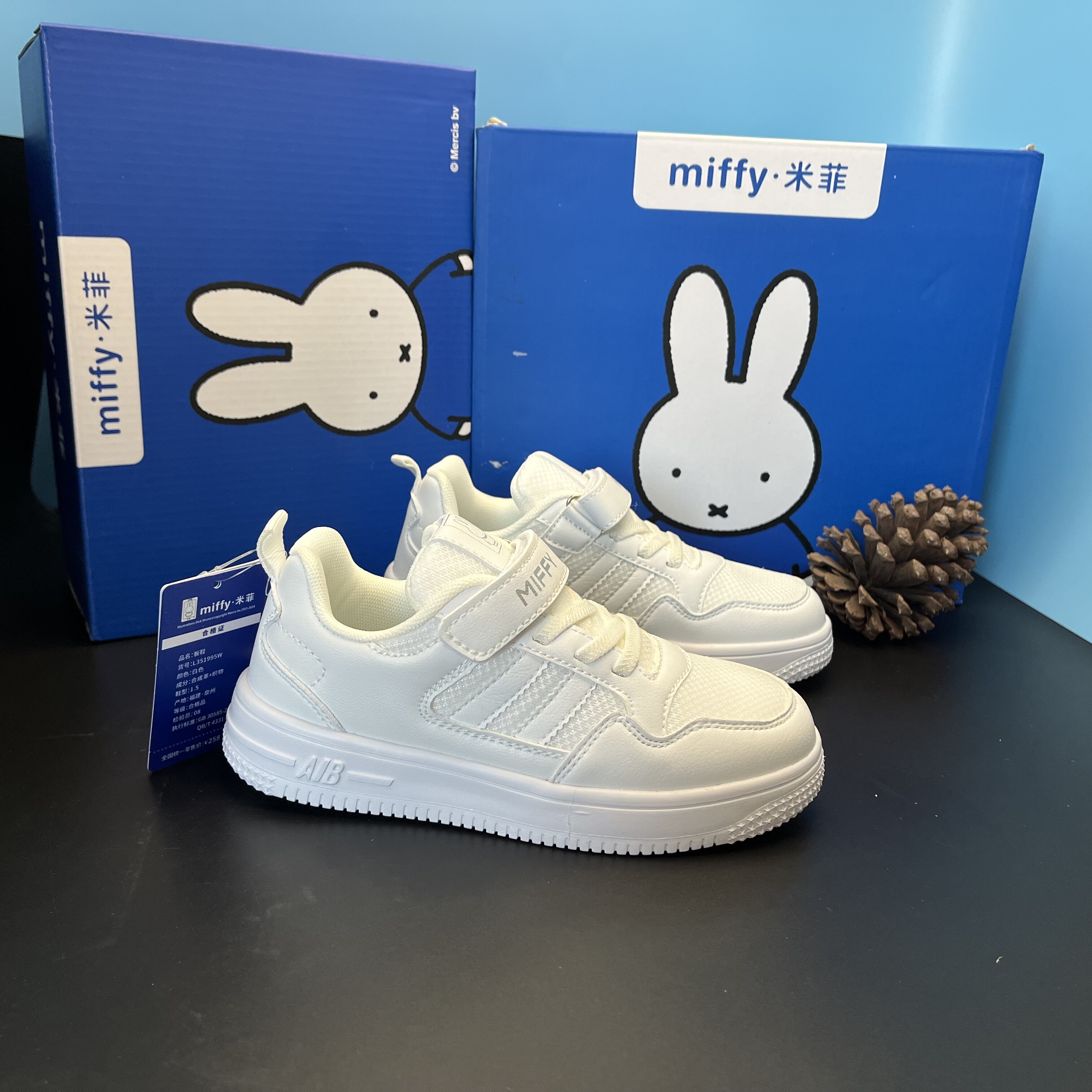 商场撤柜MF新款儿童学生小白鞋板鞋运动鞋防滑软底童鞋休闲板鞋