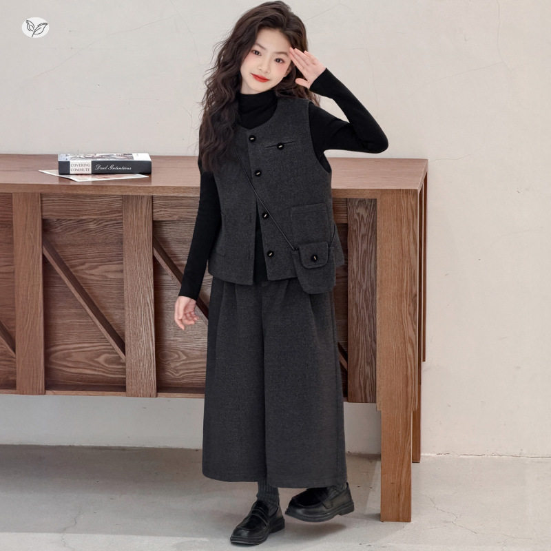 新年服装女童韩系穿搭一整套2026女孩大童洋气冬装毛呢马甲三件套,童装/婴儿装/亲子装,儿童运动套装,淘宝优惠券,粉丝福利购,淘宝优惠卷