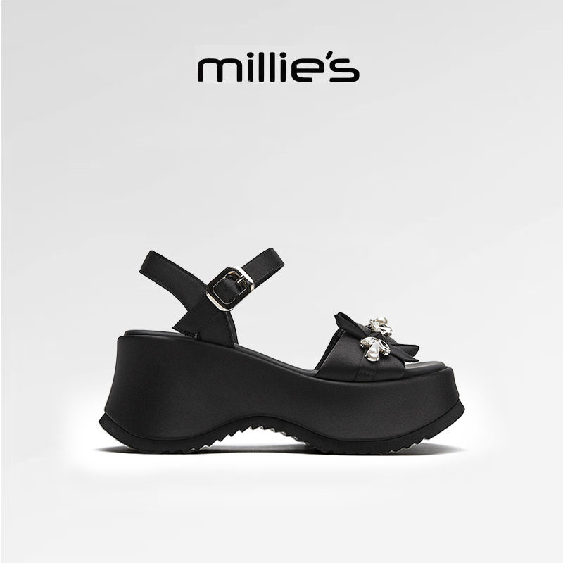 MILLIE'S/妙丽黑色厚底一字扣带水钻蝴蝶结露趾凉鞋女时尚百搭鞋