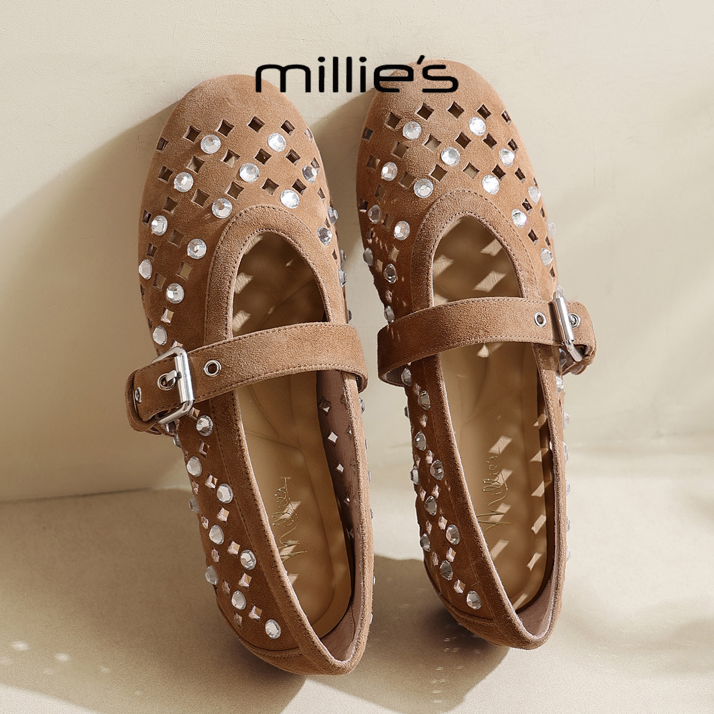 MILLIE'S/妙丽2026潮流铆钉镂空爆款芭蕾风复古小皮鞋春季舒适女