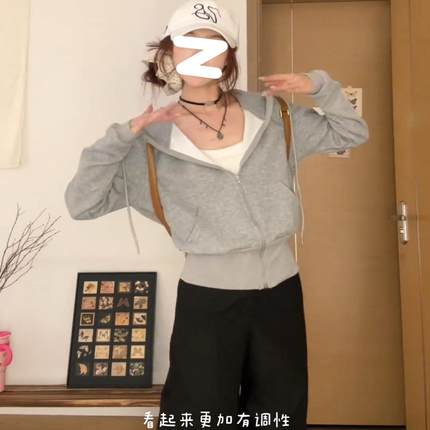 短款长袖连帽卫衣女2024新款秋冬款大码胖mm复古气质加绒加厚外套