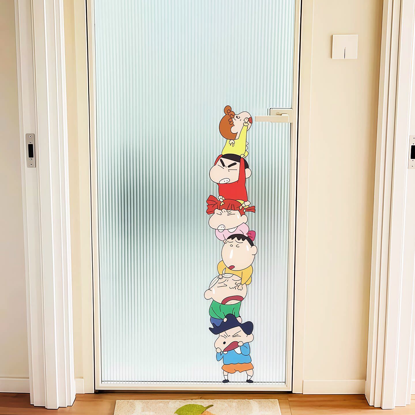 蜡笔小新卡通防水贴纸浴室门贴画厨房遮丑装饰可爱防撞墙贴自粘