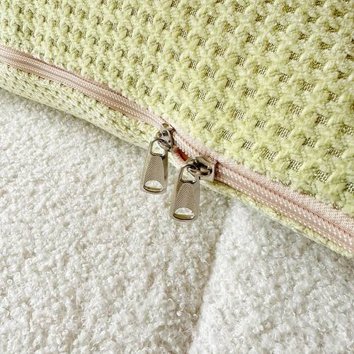 抱枕被子两用加厚办公室午睡枕头毯子二合一沙发汽车靠枕空调被子