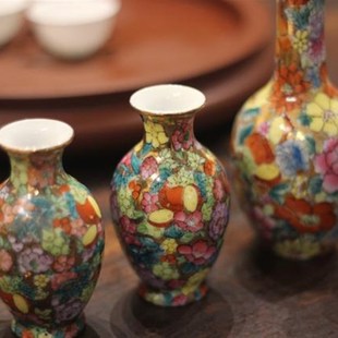 广彩花瓶 70年代潮州出口创汇陶瓷器 手彩小净瓶胆瓶 小白酒杯