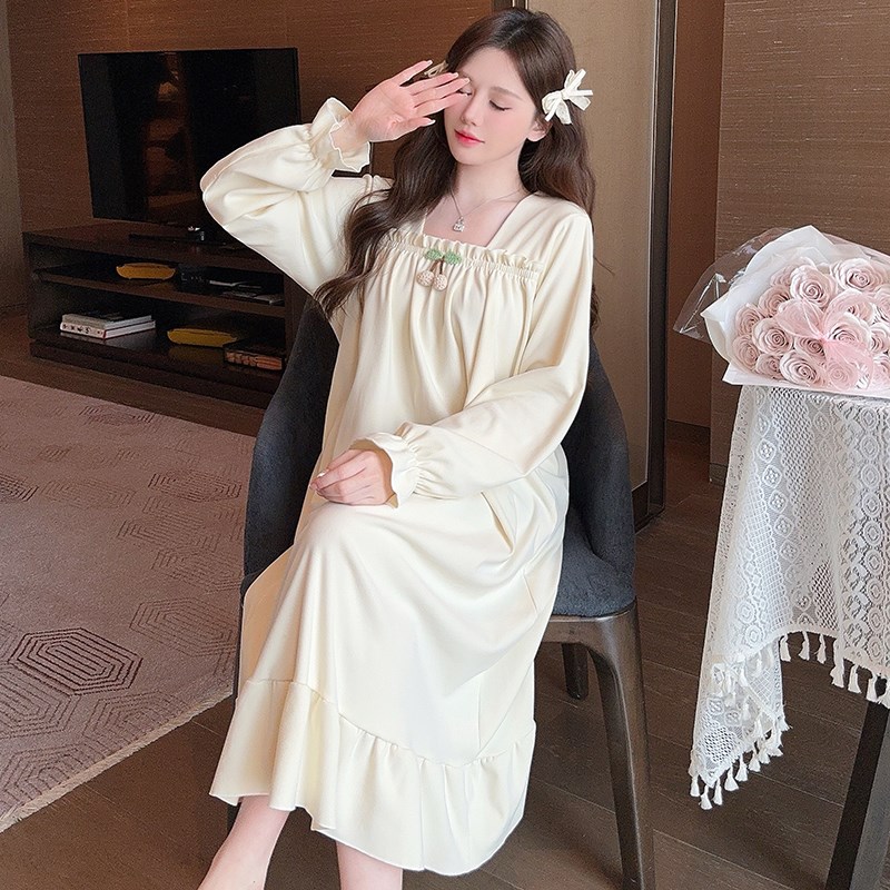 德绒睡裙女春秋甜美公主风大码220斤长款秋冬保暖宽松孕妇连衣裙