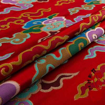 新款直销彩云朵丝面料织锦缎服装布料古装唐装新娘装布料