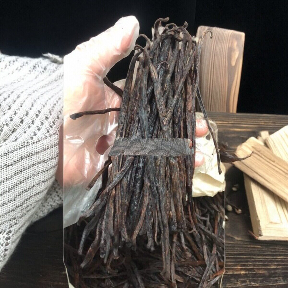 马达加斯加香草豆荚碎开裂豆荚烘焙香精原料100克装包邮
