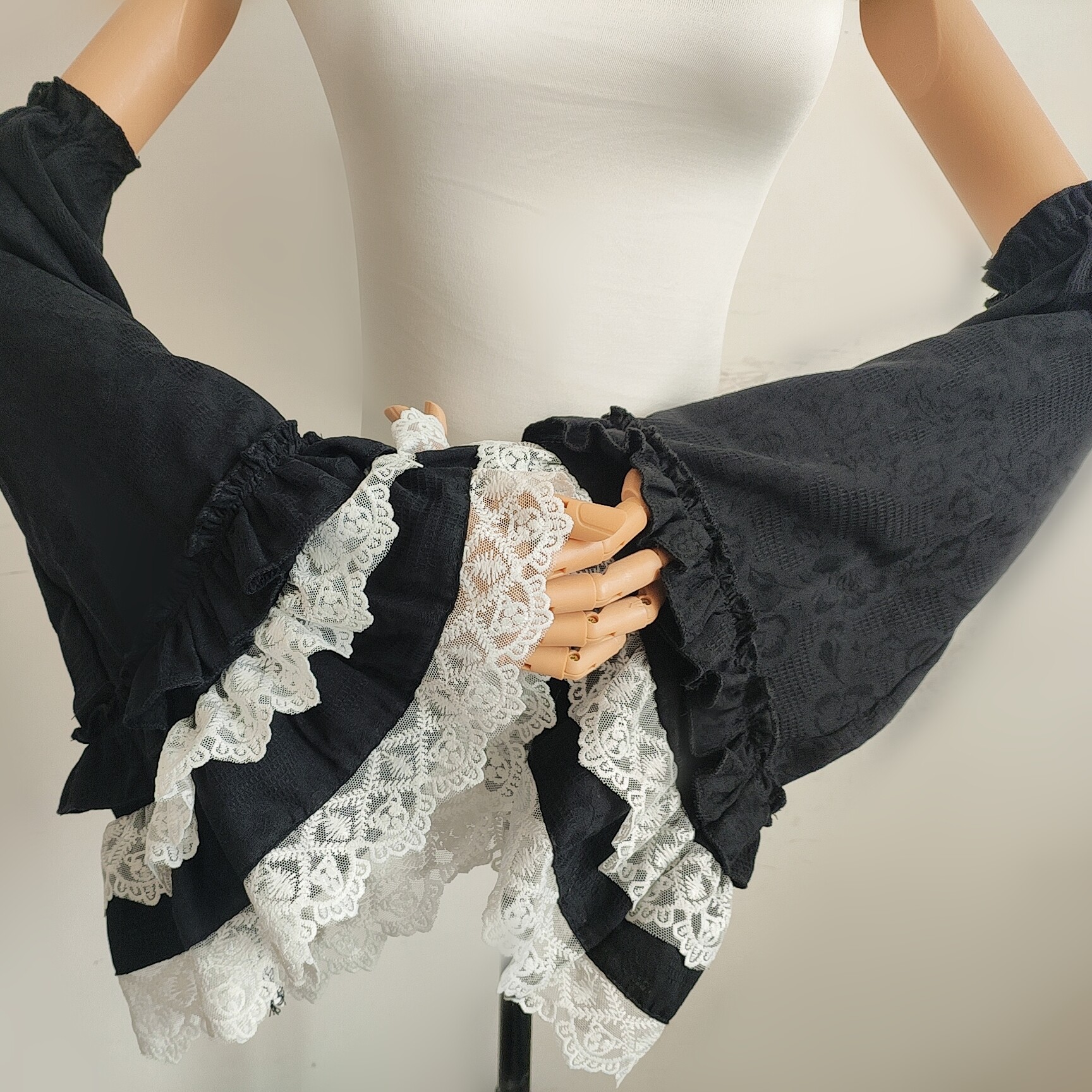 thumbnail for 萌语酱洛丽塔纯棉姬袖臂袖假袖接袖荷叶边袖套可拆多穿Lolita百搭