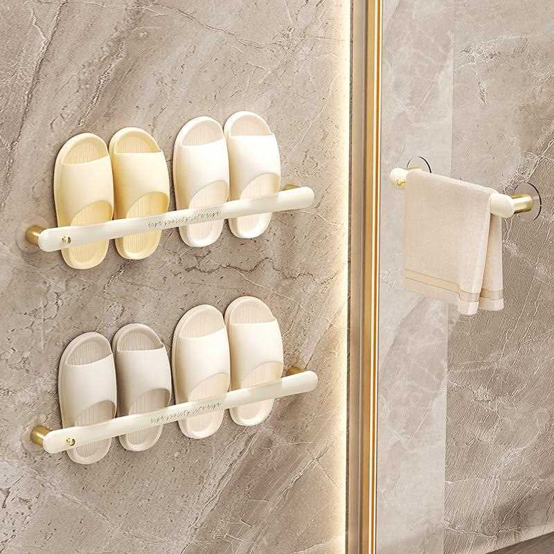 直销新款轻奢浴室拖鞋架免打孔卫生间挂毛巾架子沥水置物架壁挂收
