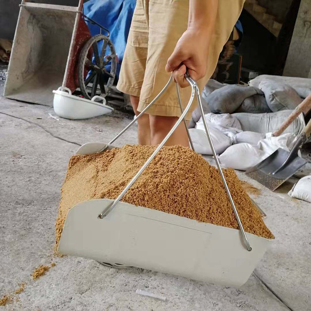 建筑工地挑泥沙加厚塑料簸箕农用铁耳农村挑土用大号粪箕家用畚箕