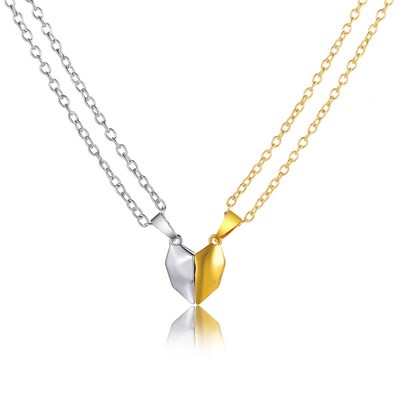 Magnetic attraction Love Pendant couple necklace set磁性项链