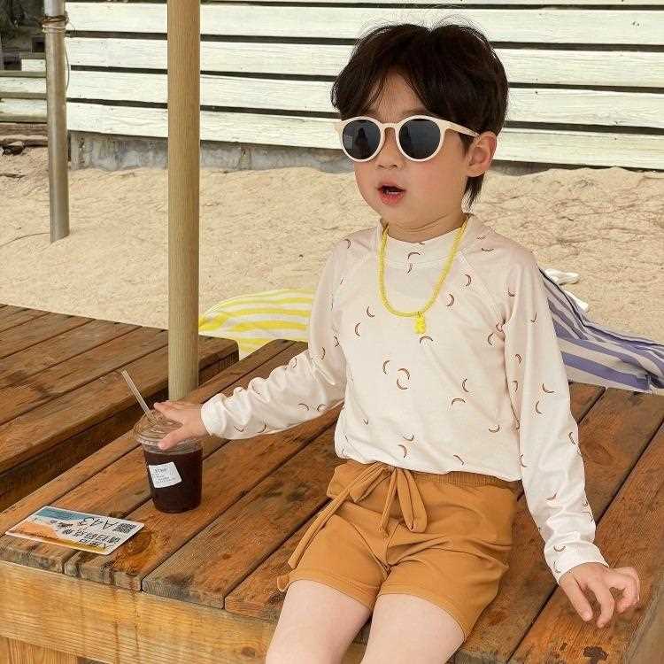 直销新款韩版ins儿童分体式游泳衣长袖防晒泳装中小童温泉度假游