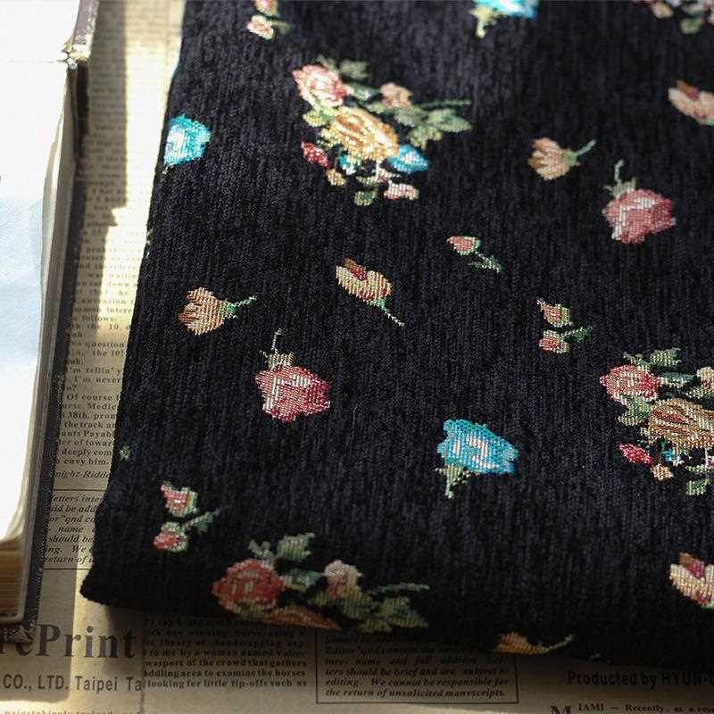 新款直销雪尼尔重工色织提花面料树皮皱纹理小清新复古连衣裙箱包