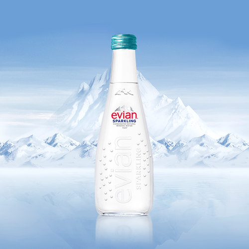 法国原装进口evian依云含气天然矿泉水330ml*20瓶750mL
