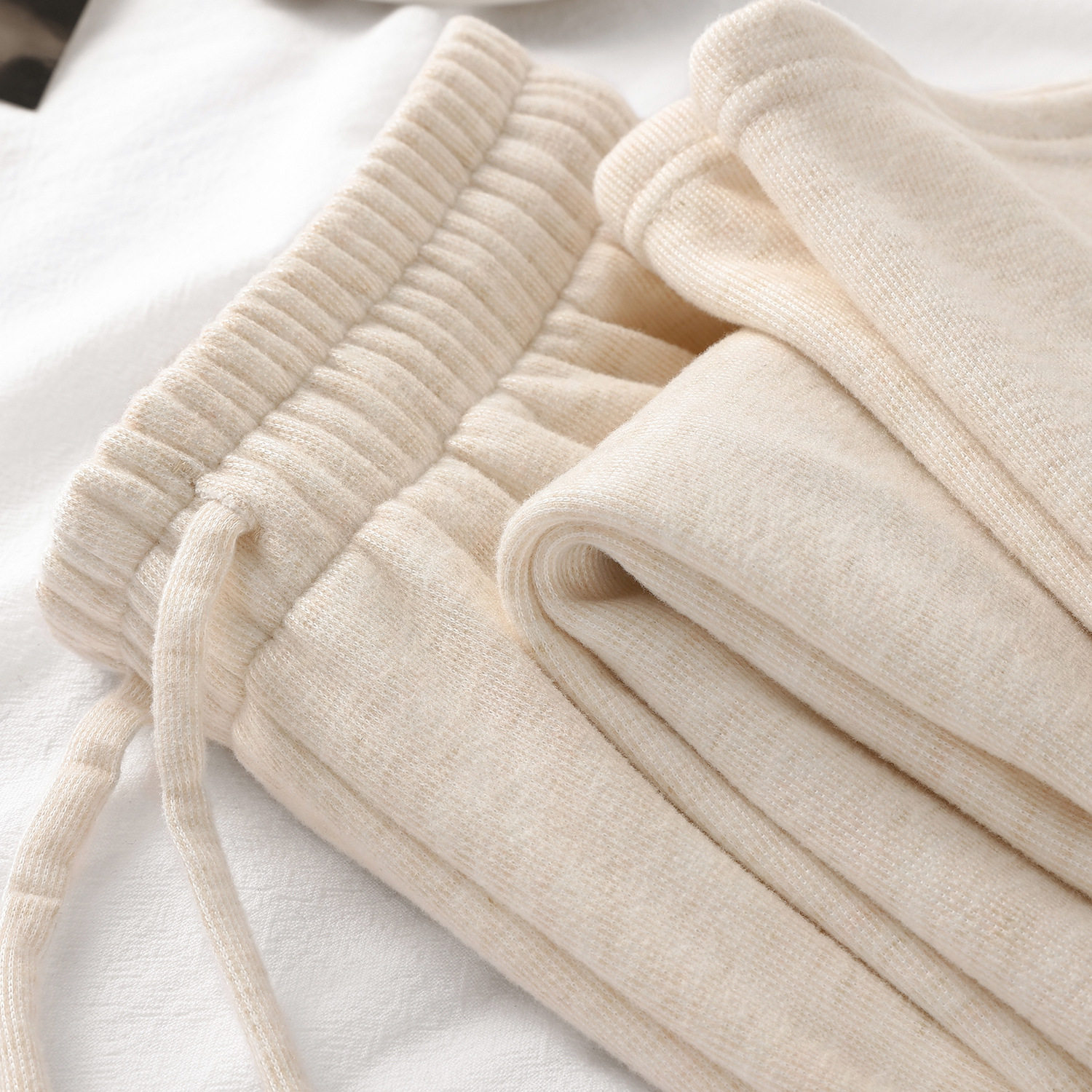 绵羊绒春秋冬软糯舒适窄版直筒垂感阔腿裤女款慵懒风卫裤,女装/女士精品,休闲裤,淘宝优惠券,粉丝福利购,淘宝优惠卷