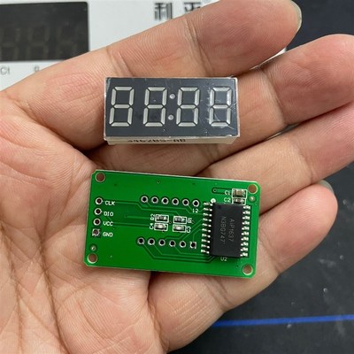 1.2寸 四个8数码管 时钟面板 aip1637串行控制器