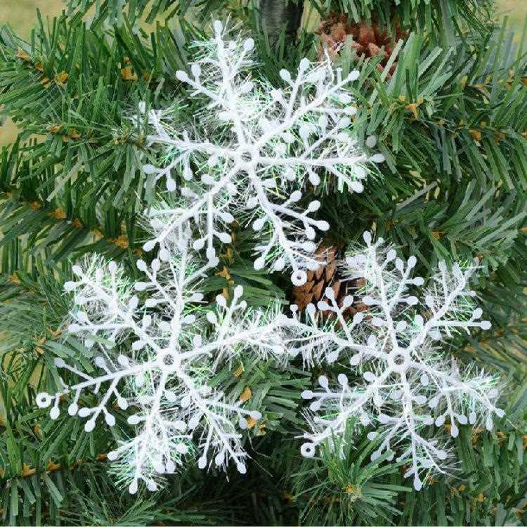 新款直销圣诞节拉丝塑料雪花片 11cm圣诞树雪花挂件 圣诞雪景布置